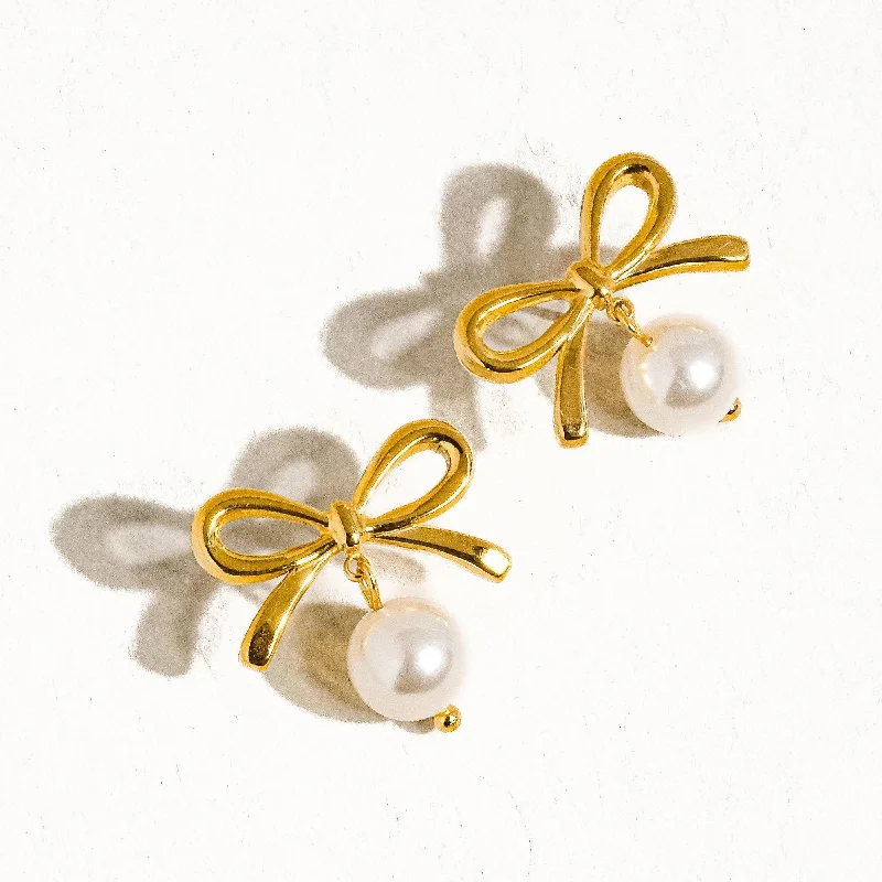 Women’s colorful earrings-Aleah Gold Non-Tarnish Bow Pearl Earring