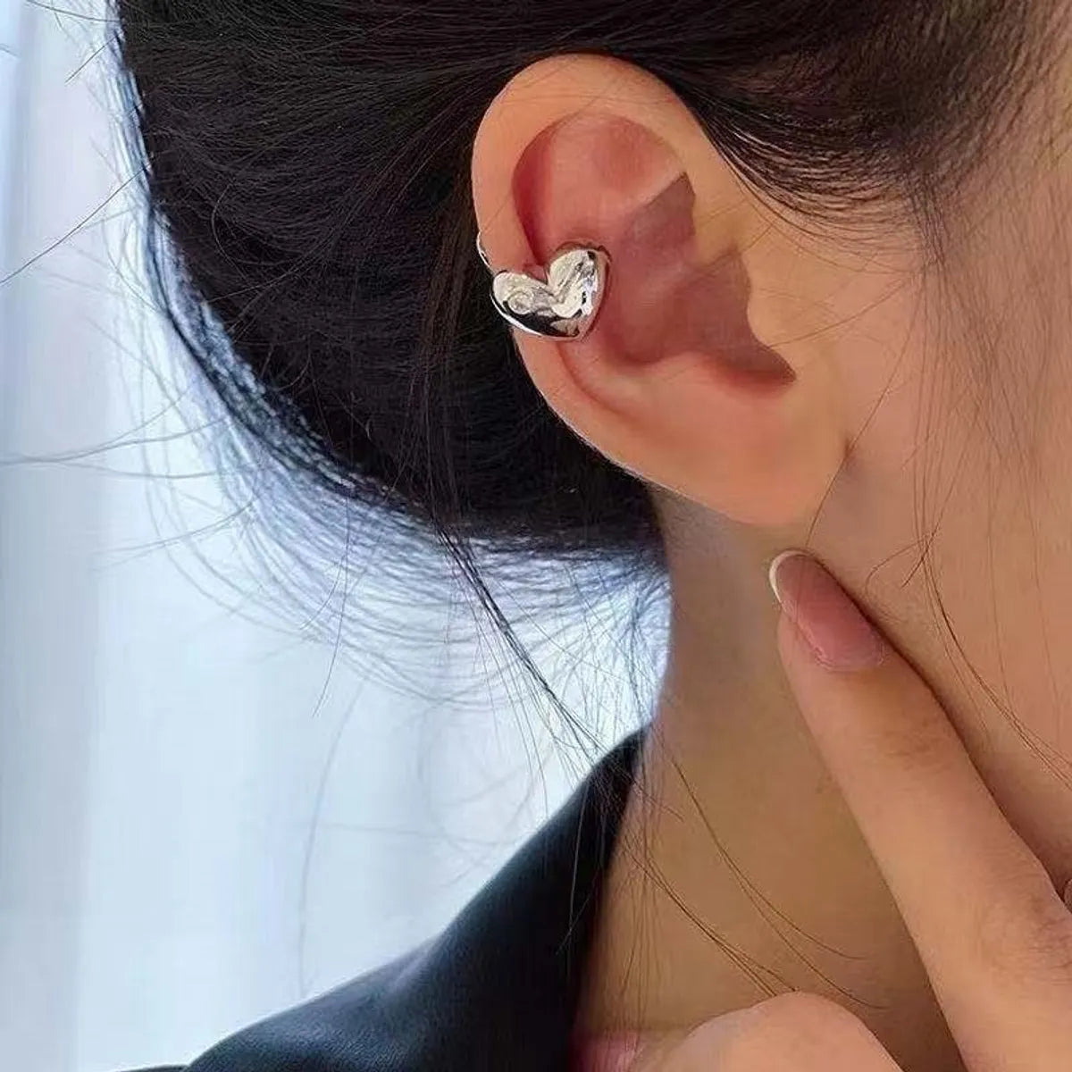 Women’s twisted rings-1 Piece Simple Style Heart Shape Alloy Plating Rhinestones Women's Ear Clips