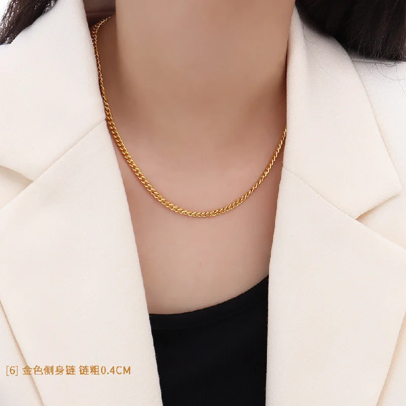 P1122 Gold Curb Necklace 40 + 5cm