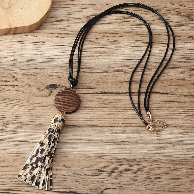 Women’s elegant necklaces-Geometric Wood Women's Necklace