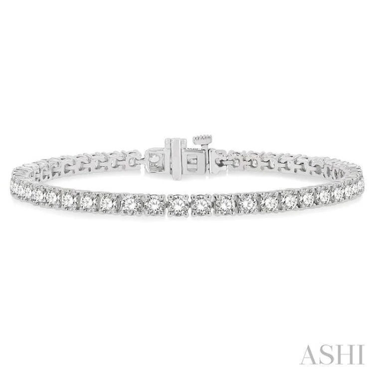 Women’s boho bracelets-7 ctw Round Cut Diamond Tennis Bracelet in 14K White Gold