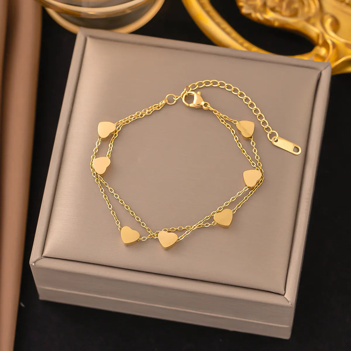 13 [Ae39] Double Layers Loving Heart Bracelet Gold