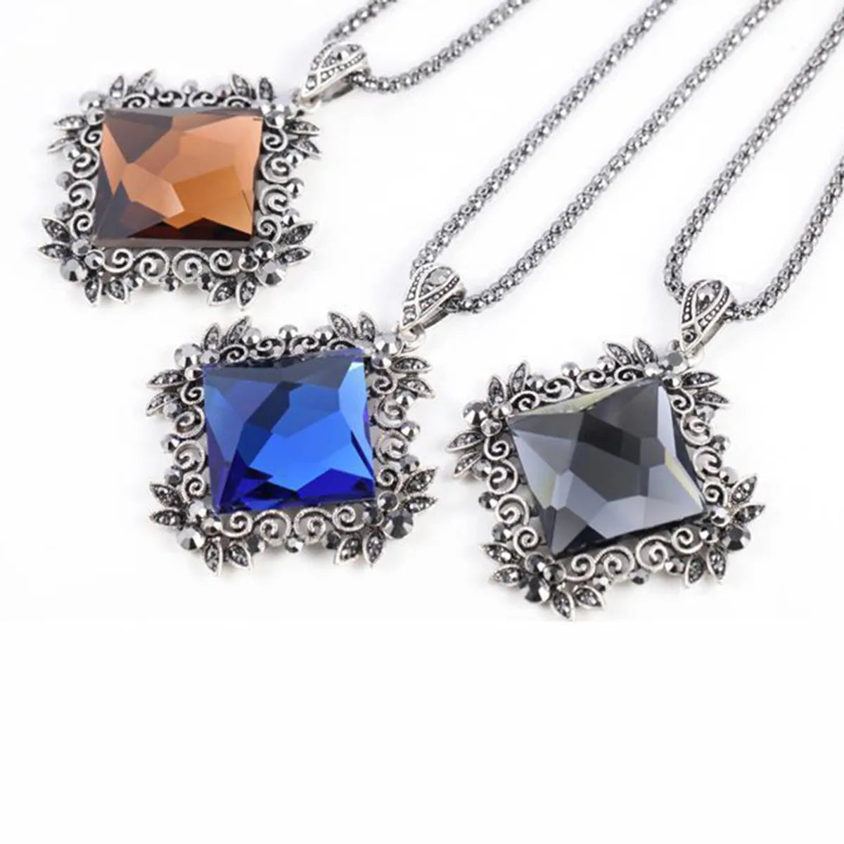 Women’s minimalist necklaces-Vintage Style Color Block Alloy Glass Women's Pendant Necklace