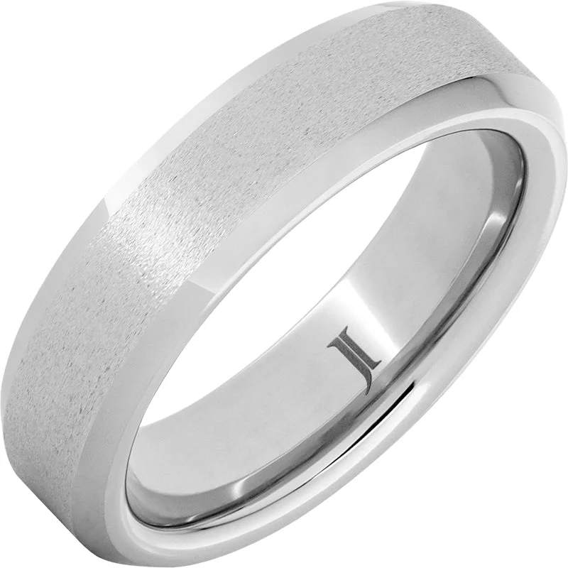 Women’s gold rings-Serinium® Beveled Ring with Stone Finish