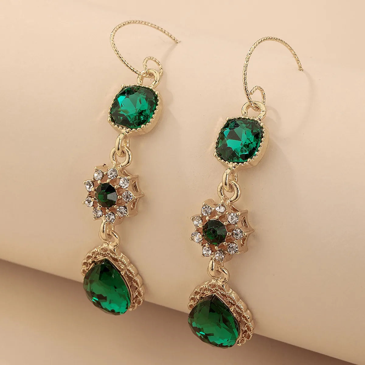 Women’s simple gold rings-Retro Green Inlaid Rhinestone Water Drop Flower Ear Hook Wholesale Gooddiy