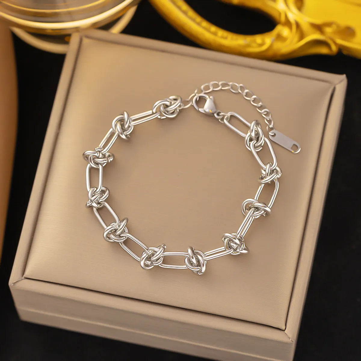 46 [Ae244] Thorn Chain Bracelet Steel Color