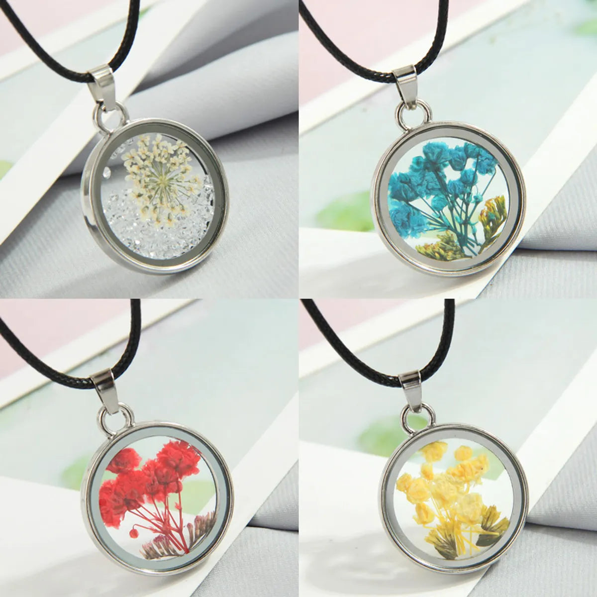 Women’s elegant necklaces-Simple Style Flower Alloy Glass Women's Pendant Necklace