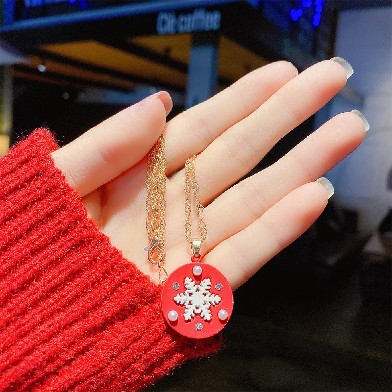 Women’s wedding necklaces-European And American Fashion Hot Selling Dripping Oil Christmas Pendant Necklace Women's Cartoon Santa Claus Snowflake Snowman Clavicle Chain