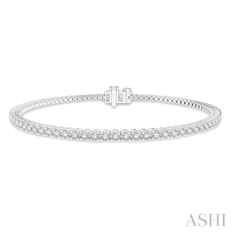 Women’s silver bangle bracelets-1 ctw Round Cut Diamond Tennis Bracelet in 14K White Gold