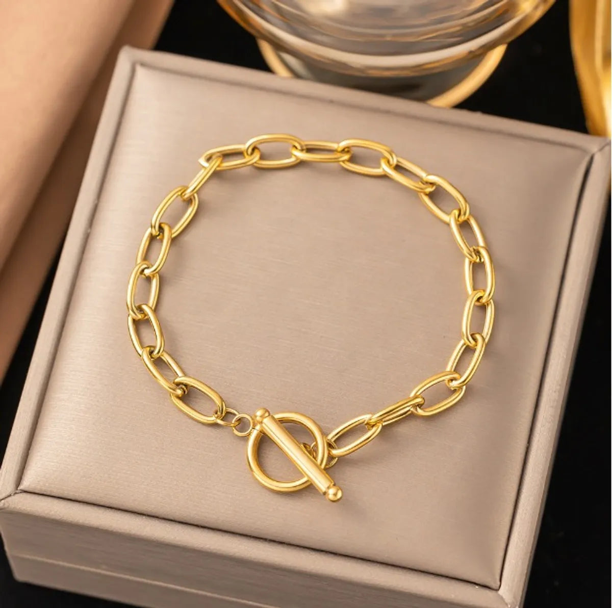 26 [Ae102] Cross Chain Bracelet Gold